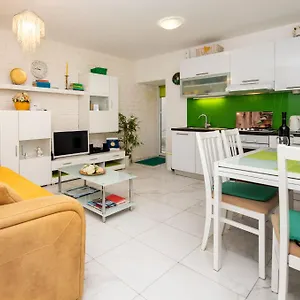  Apartment Dea